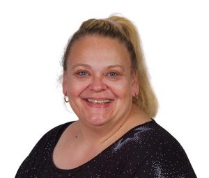 Mrs Nicola Skinner